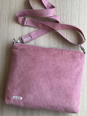 "Flickenwerk IV mit Tasche" - ROSA
